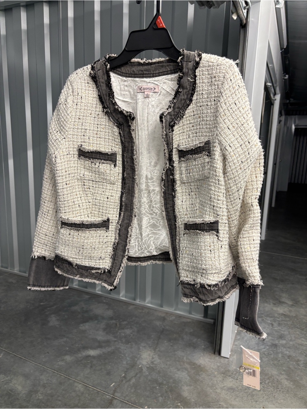 NWT Nanette Lepore Ivory Tweed Open Jacket with Denim Charcoal Frayed Raw Trim M